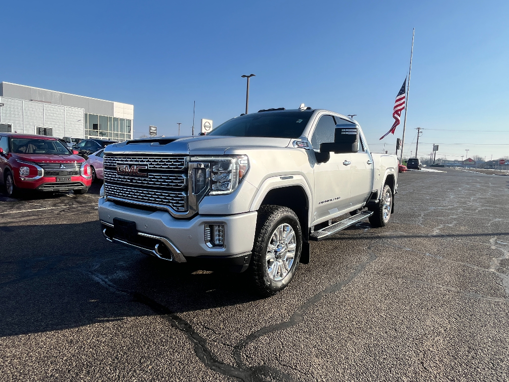 2022 GMC Sierra 2500HD Denali Crew Cab 4WD