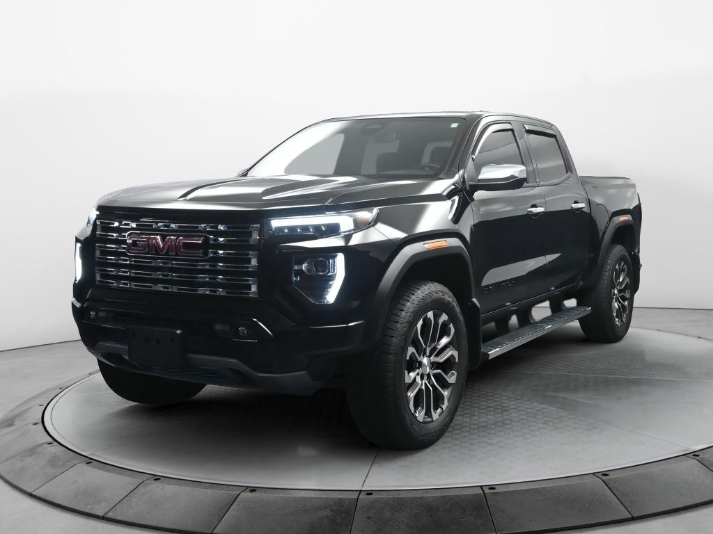 Onyx Black 2023 GMC Canyon Denali Crew Cab 4WD Pickup Truck Four-Wheel Drive 8-Speed Automatic