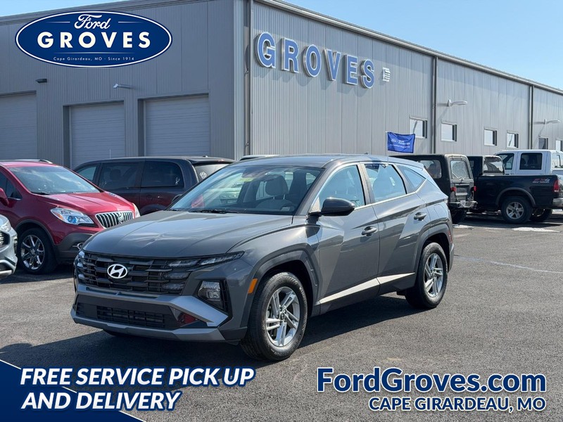 Hampton Gray 2025 Hyundai Tucson SE FWD SUV / Crossover Front-Wheel Drive 8-Speed Automatic