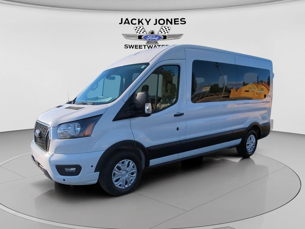 2025 Ford Transit Passenger 350 XLT Medium Roof LB RWD