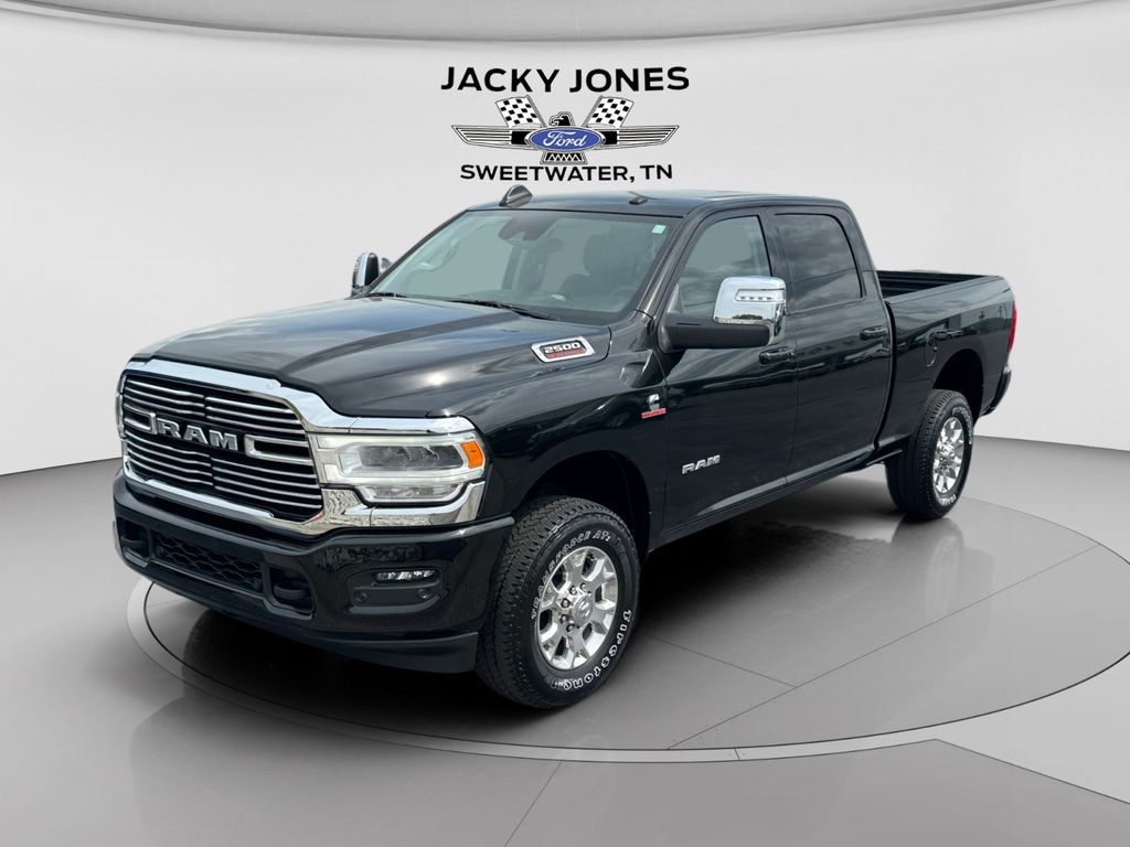 Diamond Black Crystal Pearlcoat 2024 RAM 2500 Laramie Crew Cab 4WD Pickup Truck Four-Wheel Drive 6-Speed Automatic