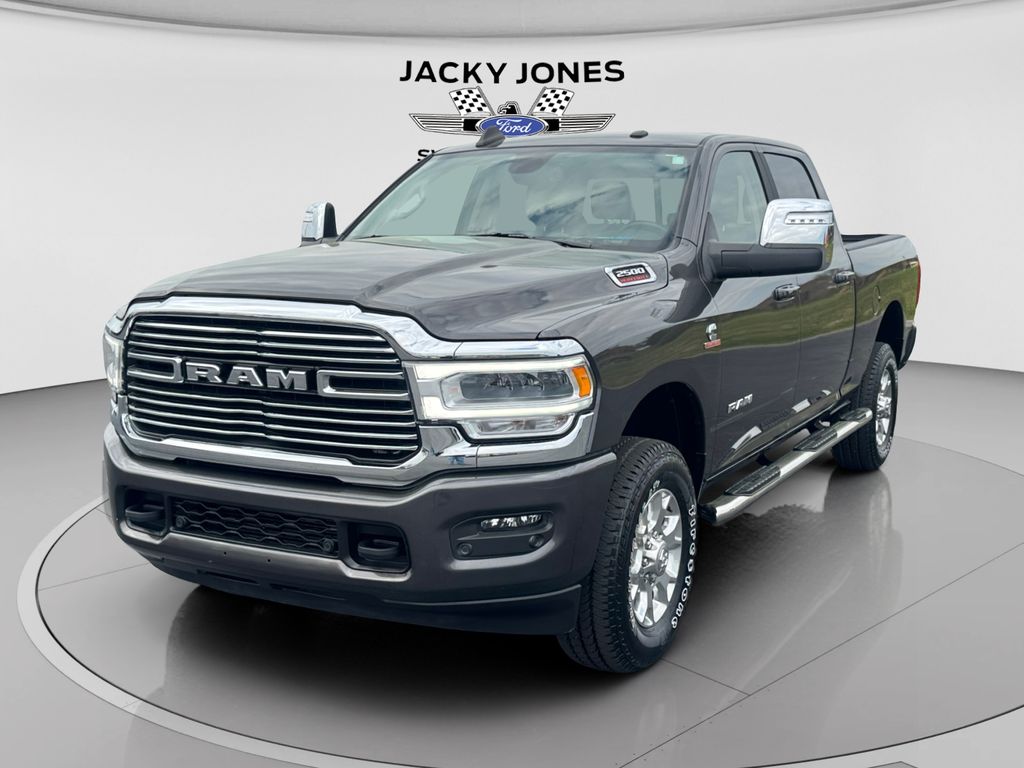 2024 RAM 2500 Laramie Crew Cab 4WD
