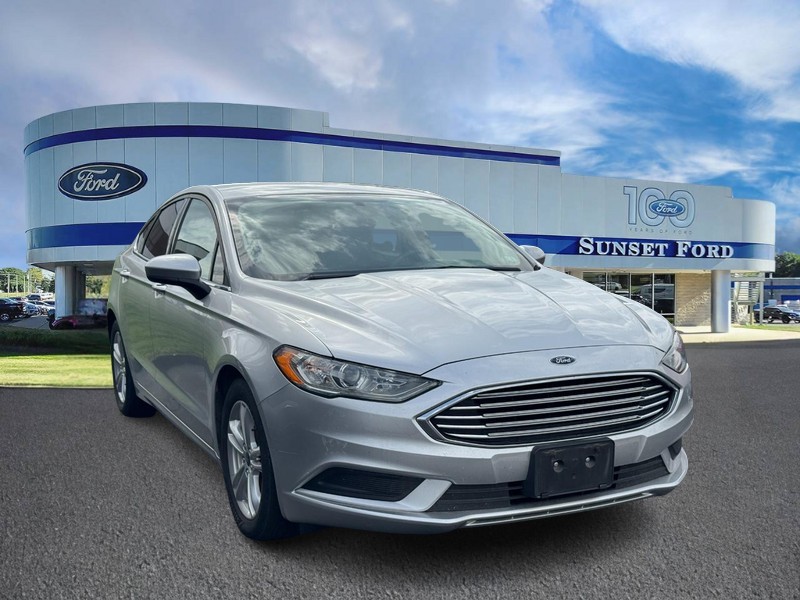 Ingot Silver Metallic 2018 Ford Fusion SE Sedan Front-Wheel Drive 6-Speed Automatic