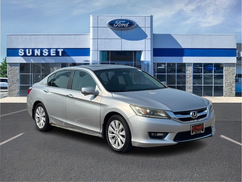 Alabaster Silver Metallic 2014 Honda Accord Sedan Front-Wheel Drive Continuously Variable Transmission