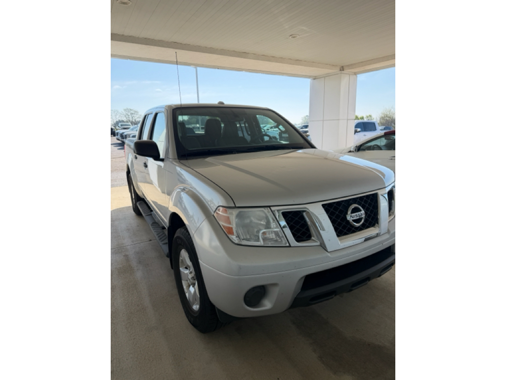 2012 Nissan Frontier SV V6 Crew Cab 4WD