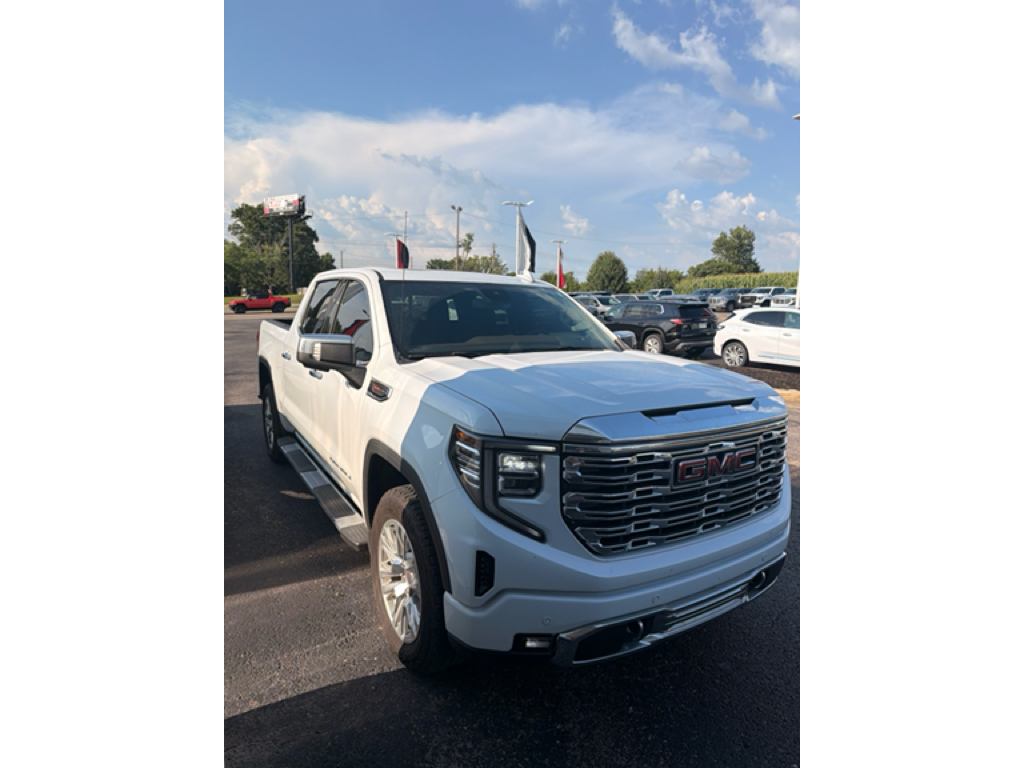 2026 GMC Sierra 1500 Denali Crew Cab 4WD