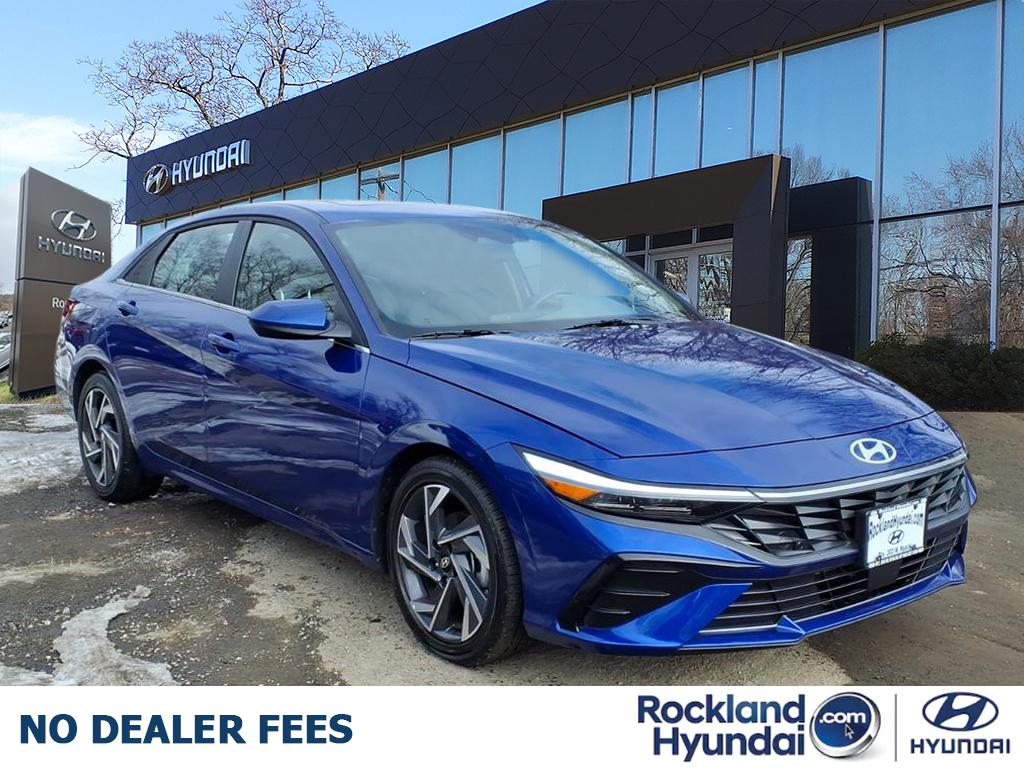 2025 Hyundai Elantra SEL Convenience FWD