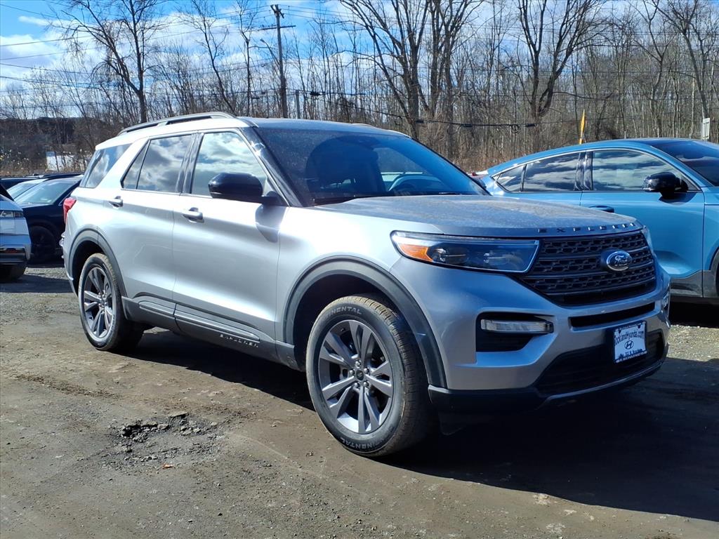 2022 Ford Explorer XLT AWD