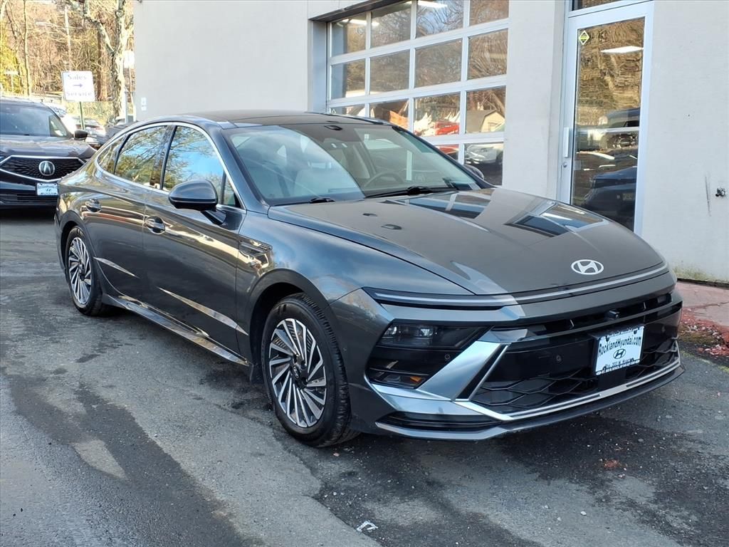 2024 Hyundai Sonata Hybrid Limited FWD