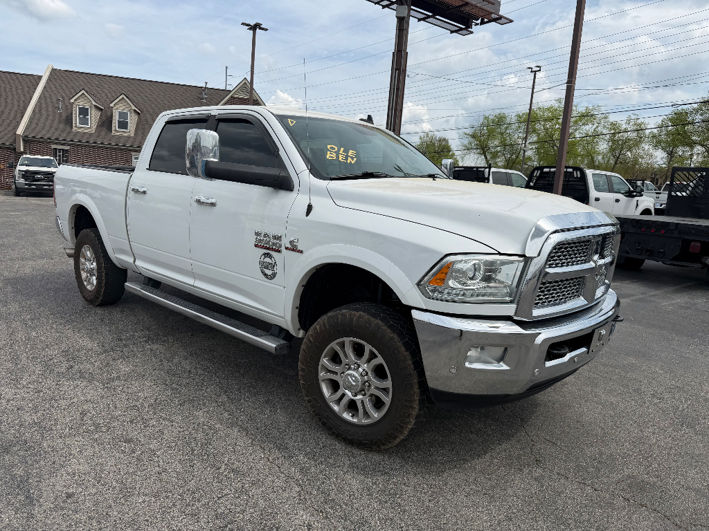 Bright White Clearcoat 2016 RAM 3500 Laramie Crew Cab 4WD Pickup Truck Four-Wheel Drive 6-Speed Automatic