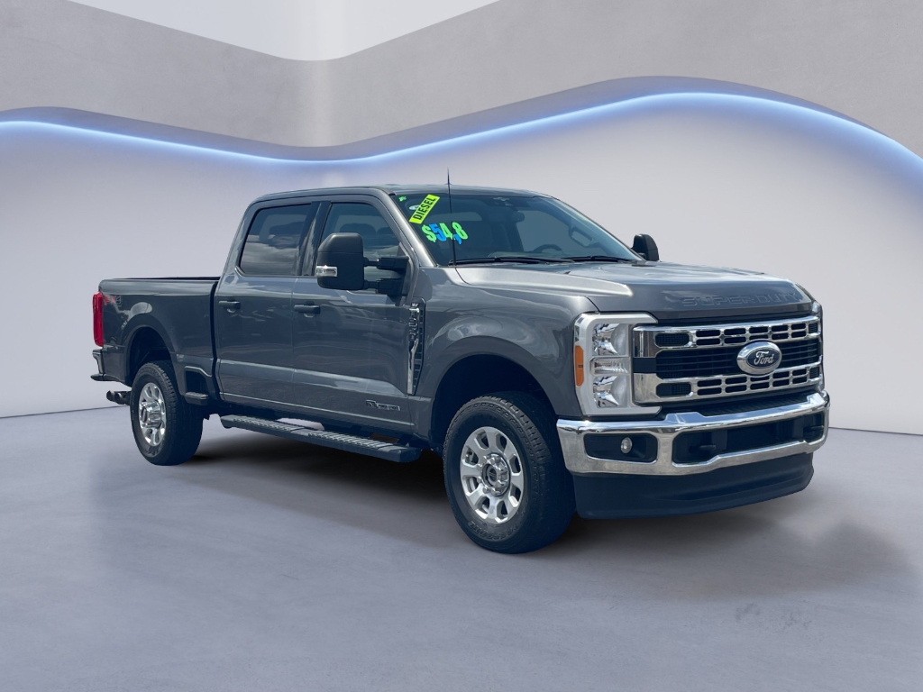2023 Ford F-350 XLT