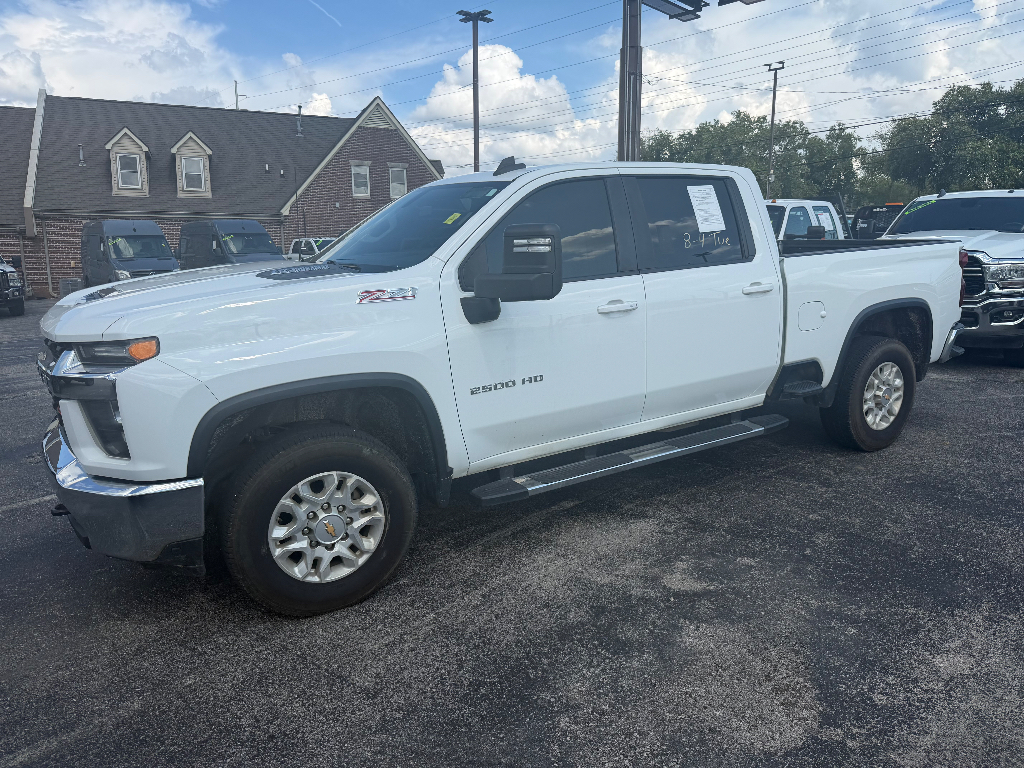 2022 Chevrolet Silverado LT