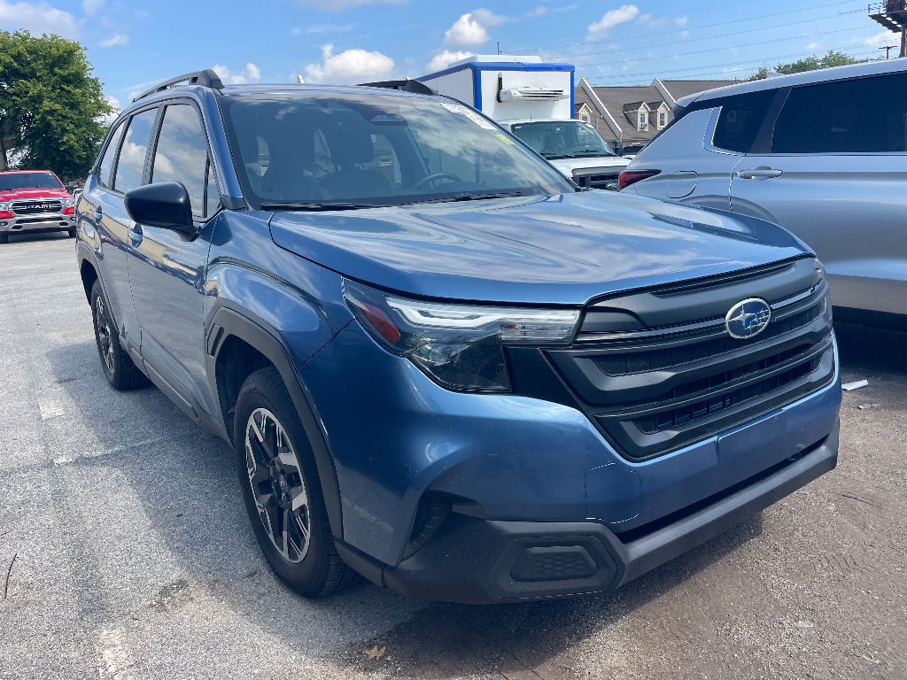 2025 Subaru Forester Base