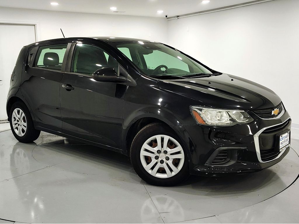 2020 Chevrolet Sonic LT's photo