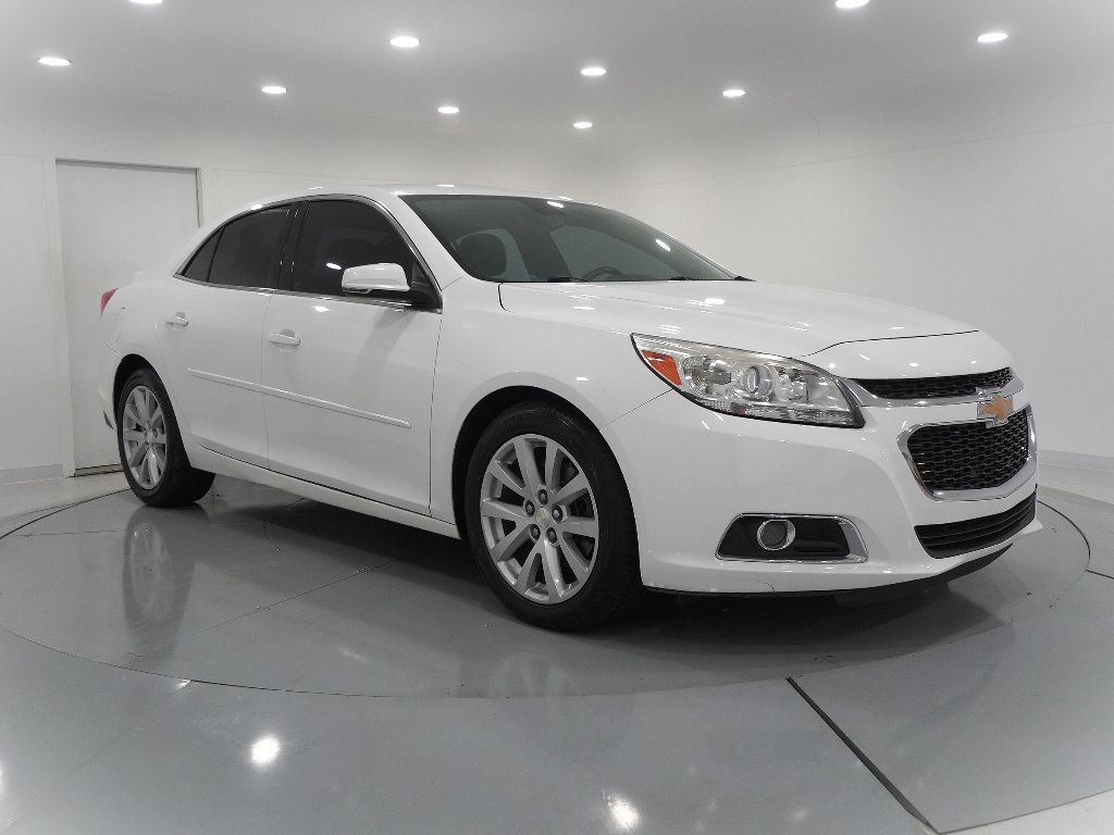 2014 Chevrolet Malibu LT's photo