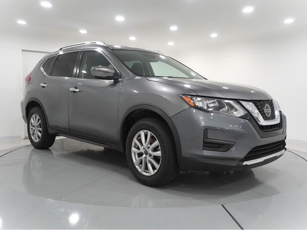 2020 Nissan Rogue SV AWD's photo