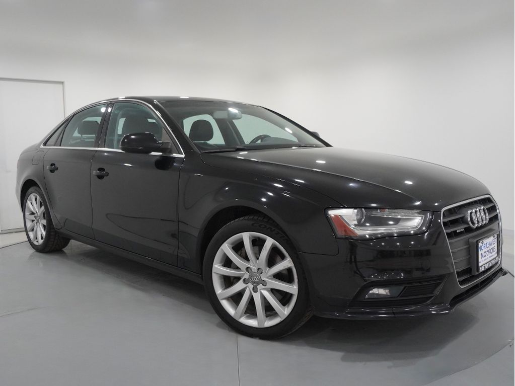 2013 Audi A4 Premium Plus's photo
