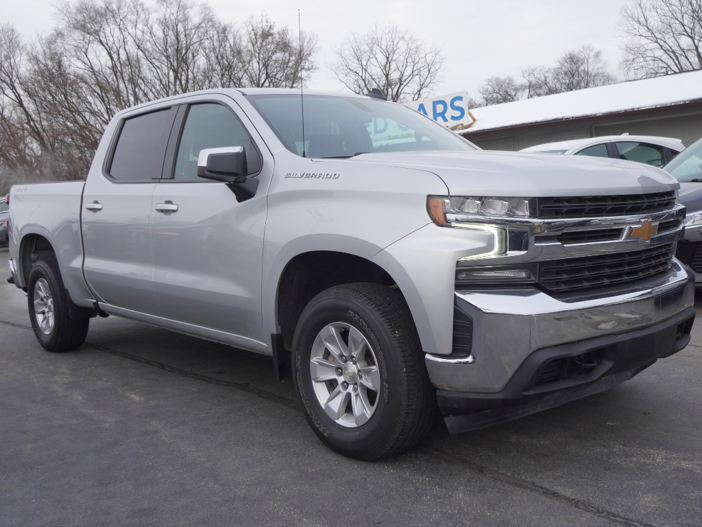 2022 Chevrolet Silverado LT's photo