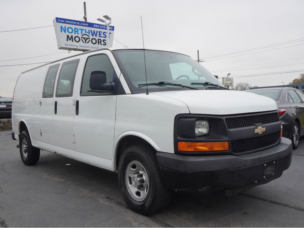 2016 Chevrolet Express Work Van's photo