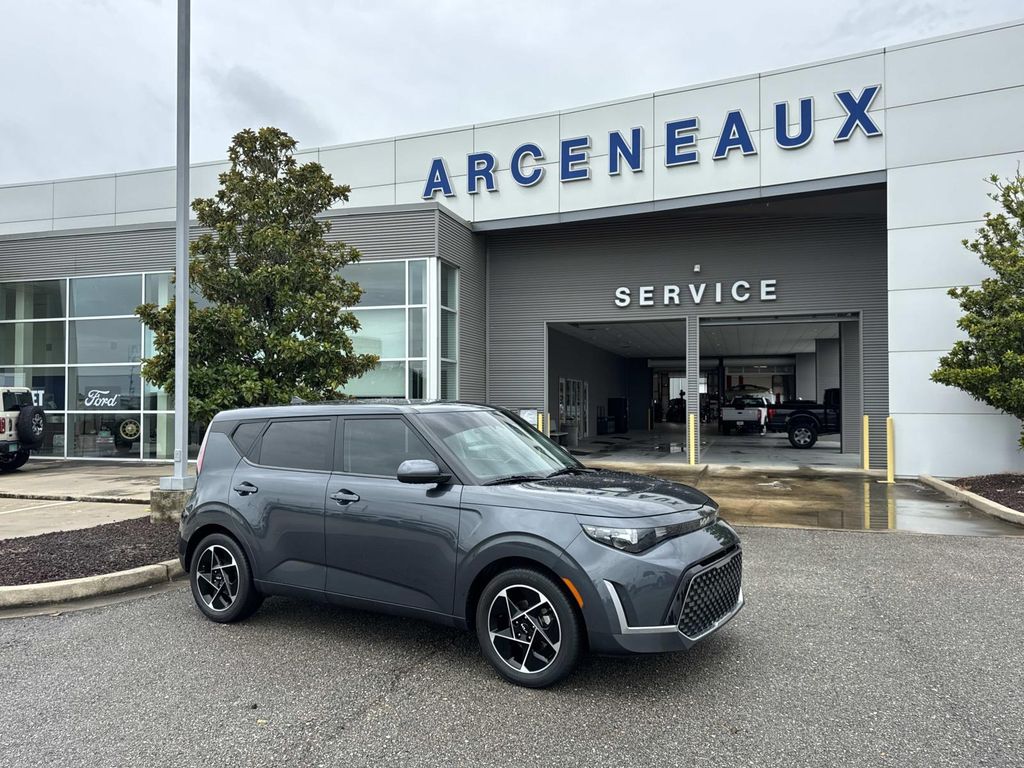 2023 Kia Soul EX FWD