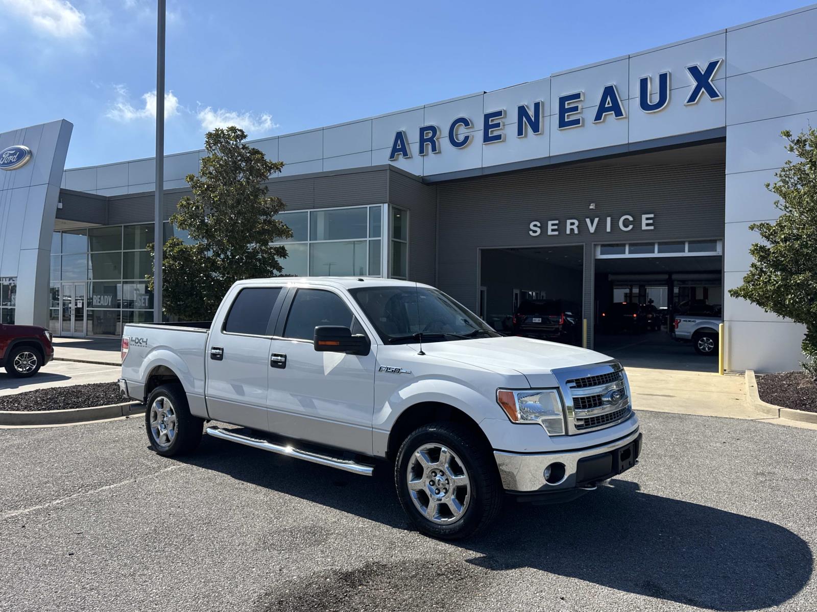 Oxford White 2013 Ford F-150 Pickup Truck Four-Wheel Drive 6-Speed Automatic