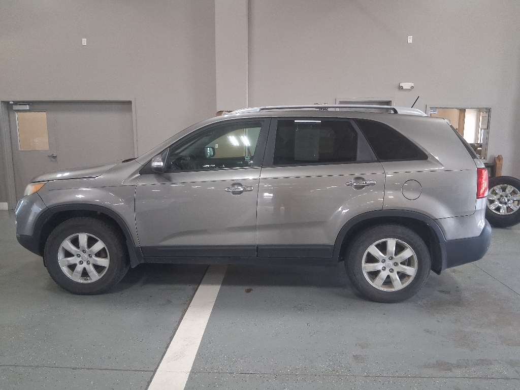 2011 Kia Sorento LX
