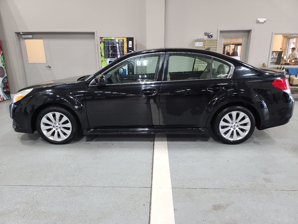 Crystal Black Silica 2012 Subaru Legacy 2.5i Limited AWD Sedan All-Wheel Drive 6-Speed CVT