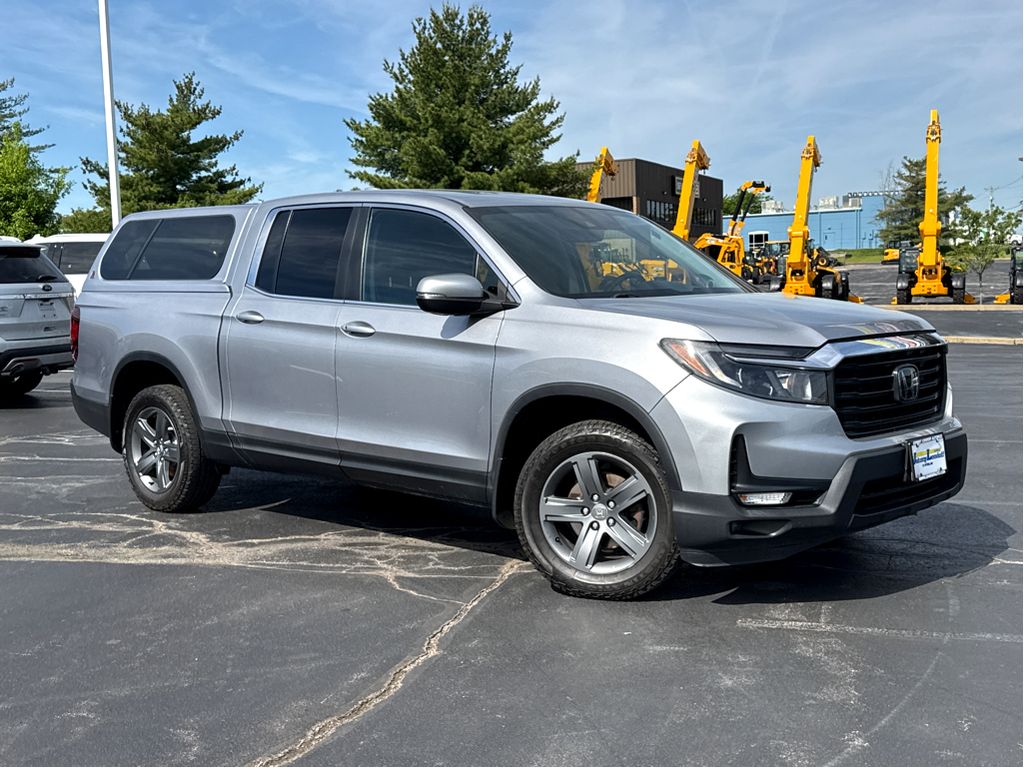 Lunar Silver Metallic 2022 Honda Ridgeline RTL AWD Pickup Truck All-Wheel Drive 9-Speed Automatic