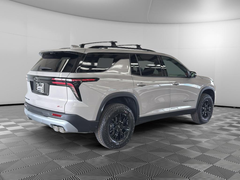 View vehicle photo 5