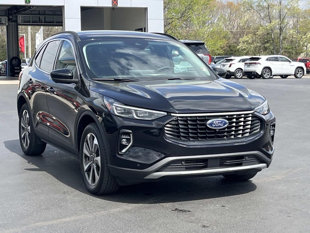 Agate Black Metallic 2023 Ford Escape Platinum AWD SUV / Crossover All-Wheel Drive 8-Speed Automatic