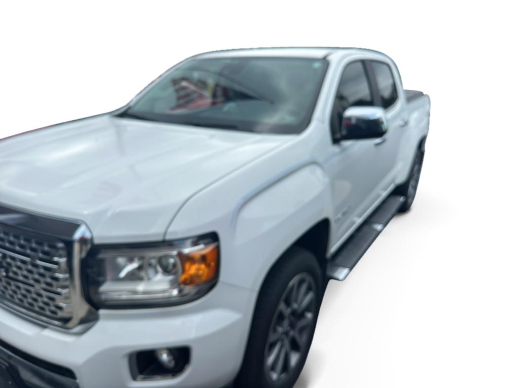 Summit White 2017 GMC Canyon Pickup Truck Four-Wheel Drive 8-Speed Automatic