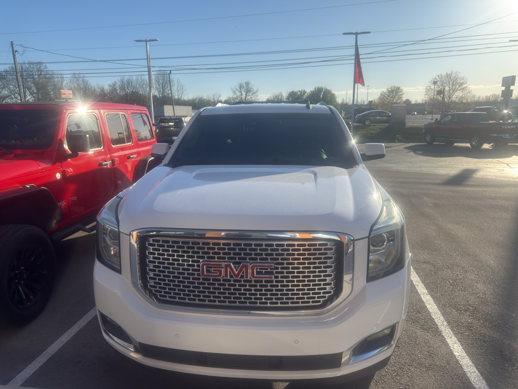 2015 GMC Yukon XL Denali 4WD