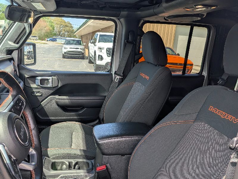 View vehicle photo 5