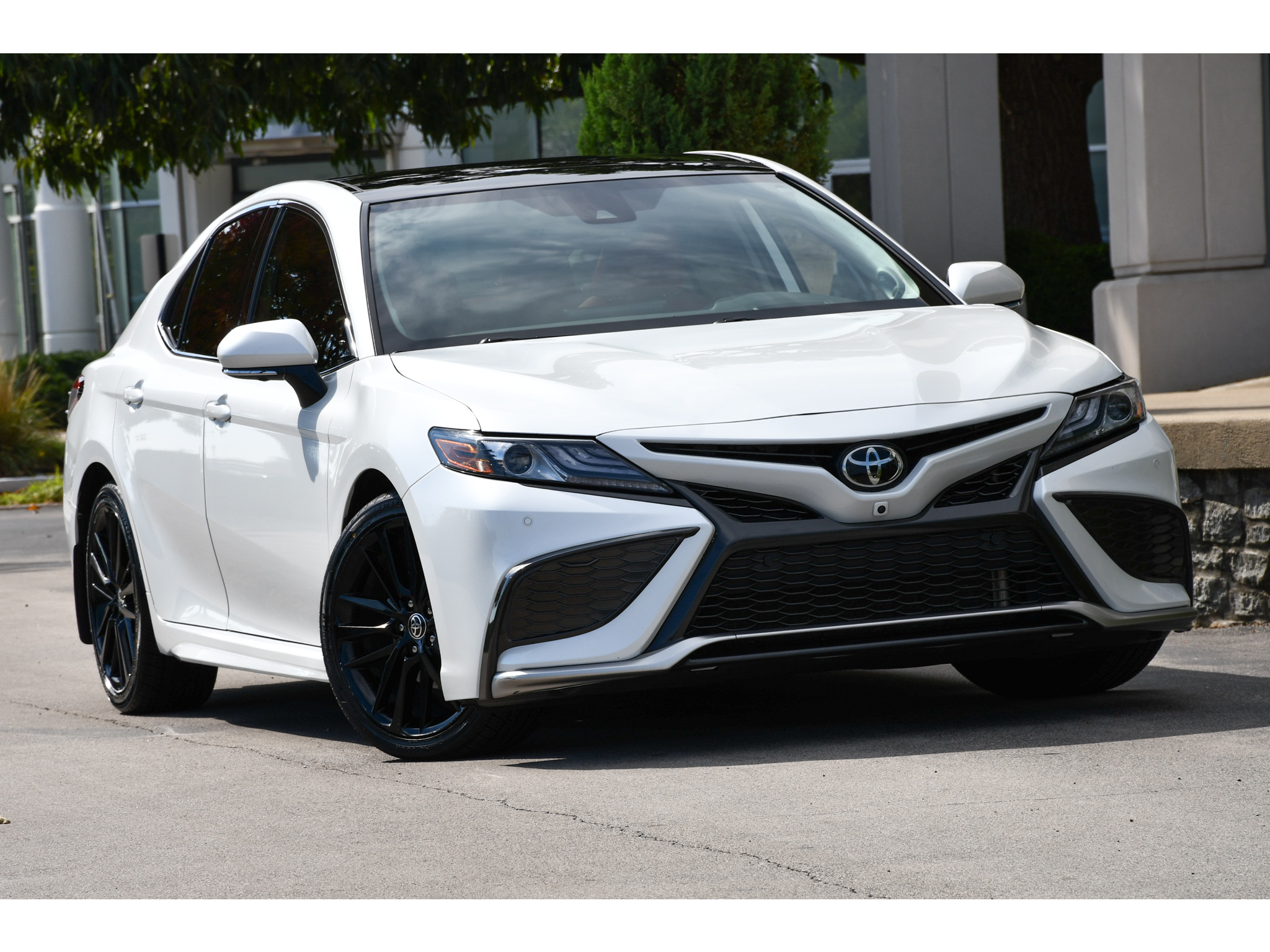 2021 Toyota Camry XSE V6 FWD