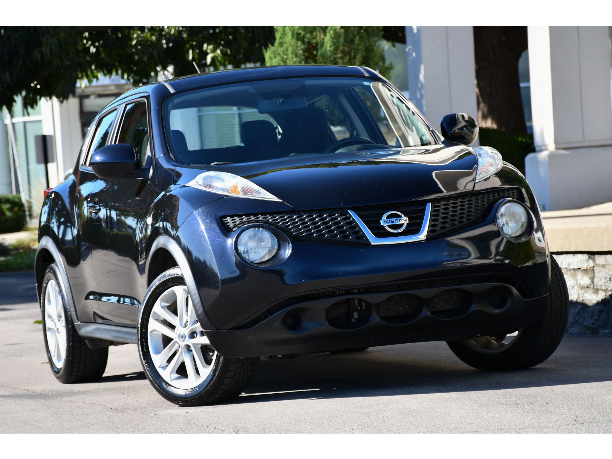 Sapphire Black 2013 Nissan Juke SUV / Crossover All-Wheel Drive Continuously Variable Transmission