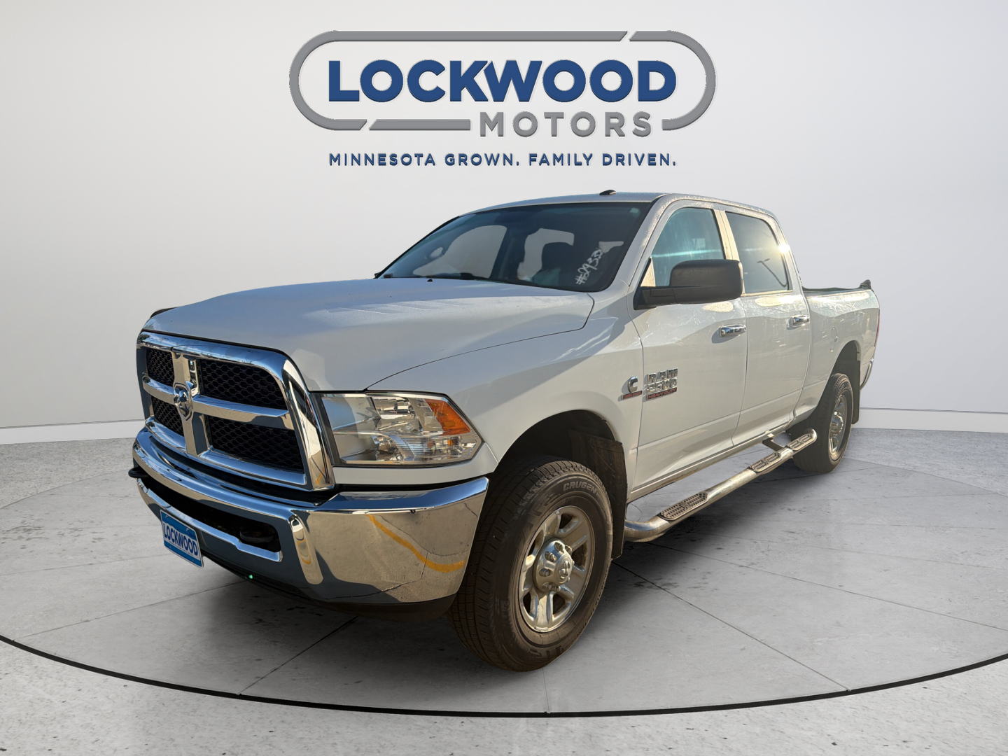 Bright White Clearcoat 2016 RAM 2500 Pickup Truck Four-Wheel Drive 6-Speed Automatic