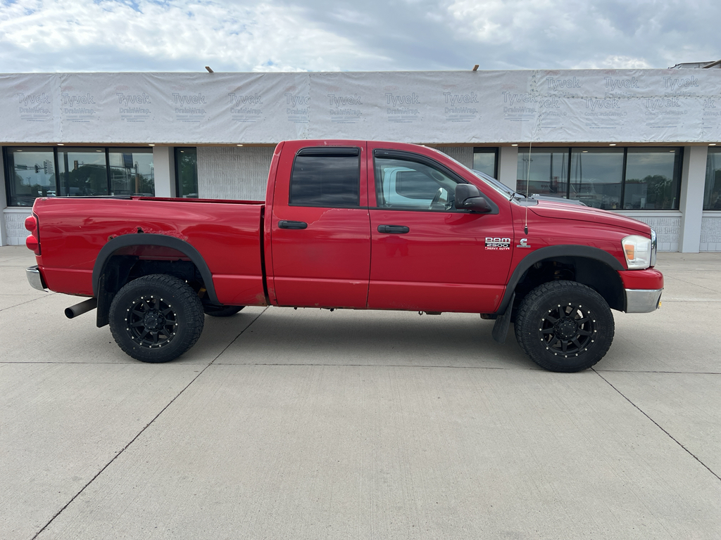Flame Red Clearcoat 2008 Dodge RAM 2500 SLT Quad Cab 4WD Pickup Truck Four-Wheel Drive 6-Speed Automatic