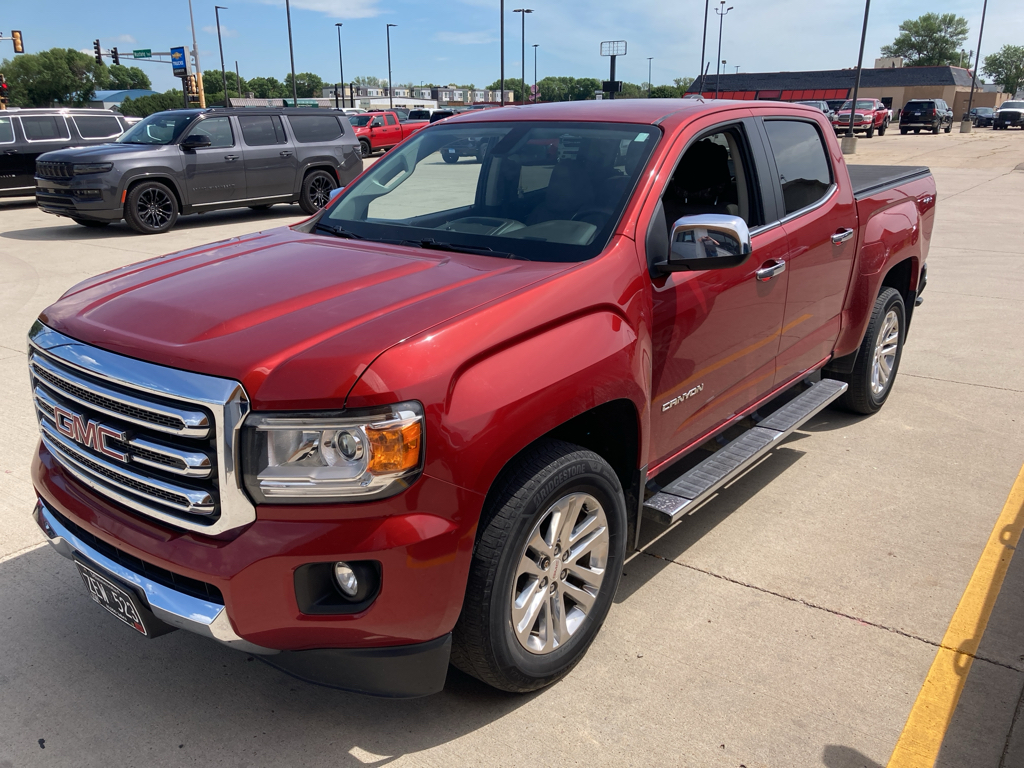Copper Red Metallic 2016 GMC Canyon Pickup Truck Four-Wheel Drive 6-Speed Automatic