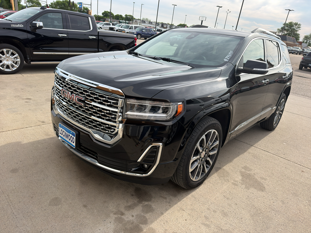 2022 GMC Acadia Denali AWD