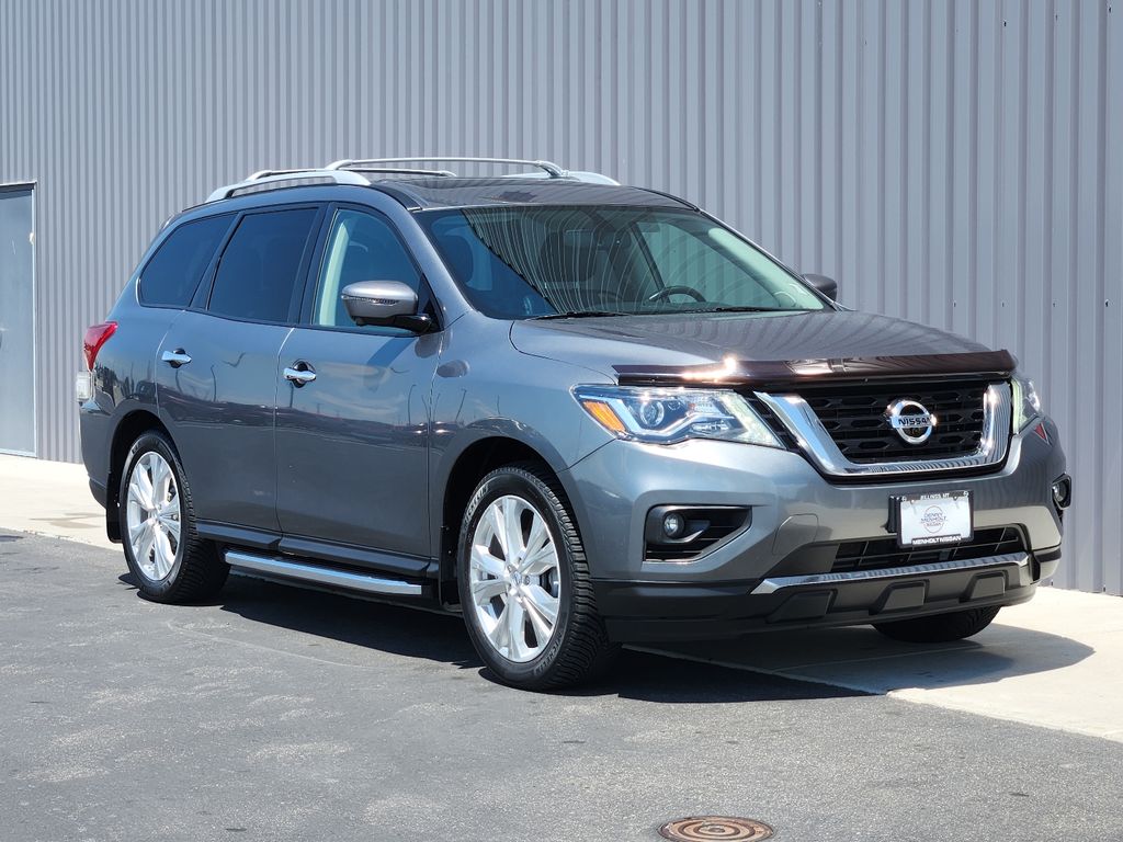2019 Nissan Pathfinder SL 4WD