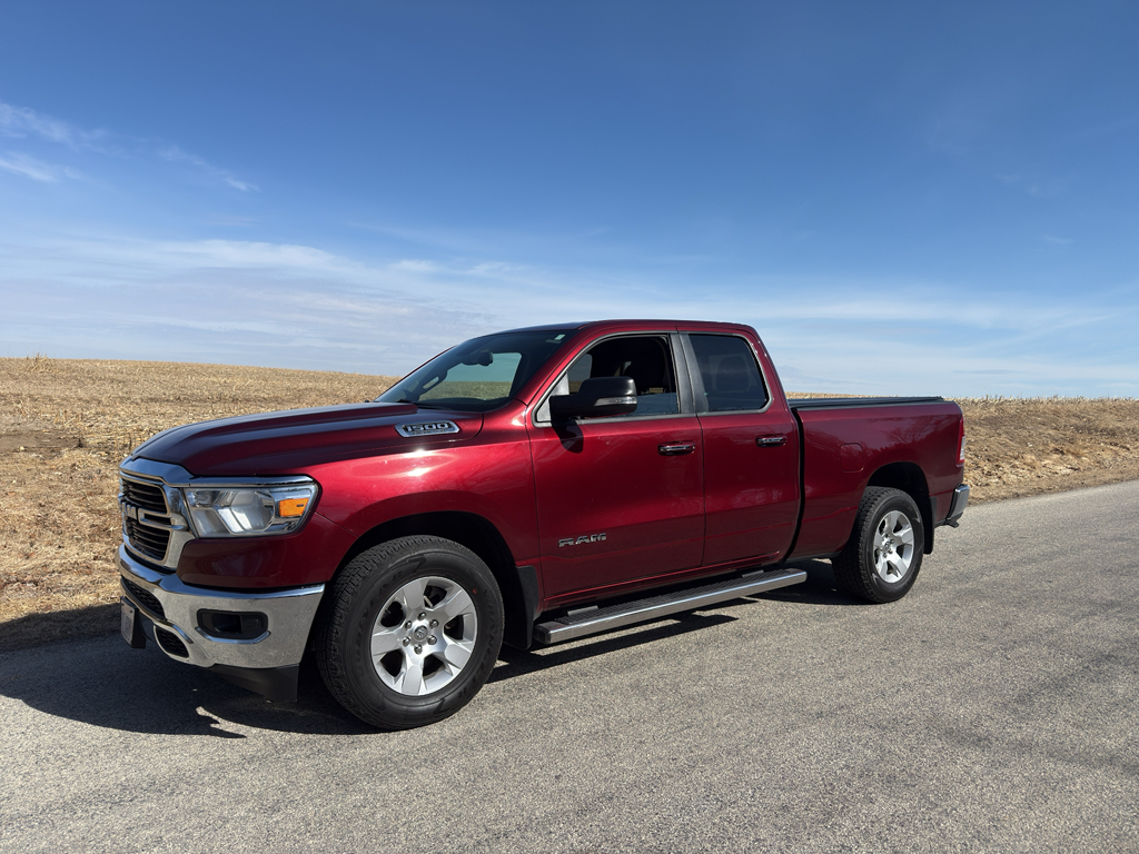 Delmonico Red Pearlcoat 2019 RAM 1500 Big Horn Quad Cab RWD Pickup Truck 4X2 8-Speed Automatic