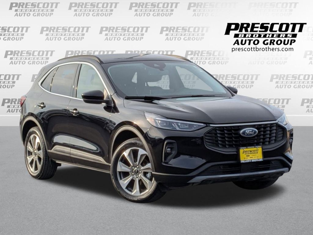 2025 Ford Escape Platinum AWD