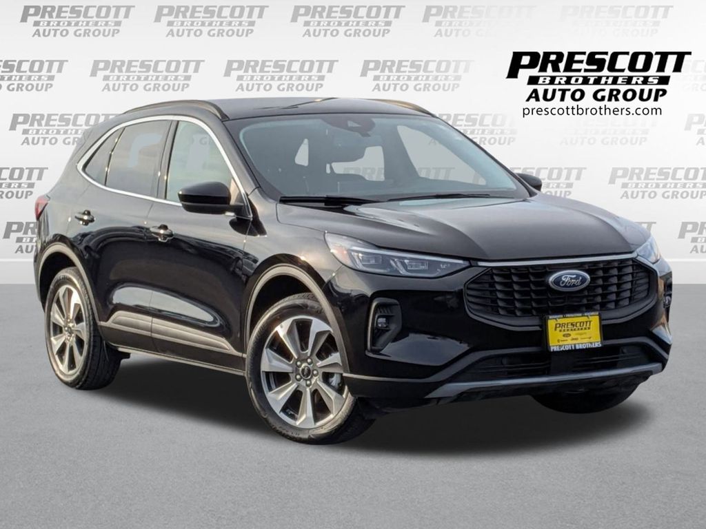 2025 Ford Escape Platinum AWD