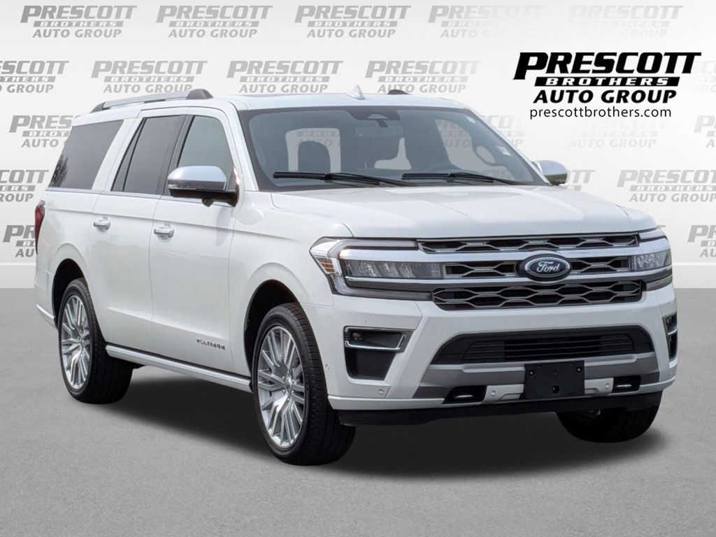 Star White Metallic Tri-Coat 2024 Ford Expedition MAX Platinum 4WD SUV / Crossover Four-Wheel Drive Automatic