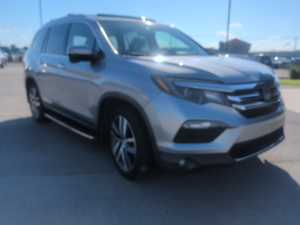 Lunar Silver Metallic 2017 Honda Pilot SUV / Crossover All-Wheel Drive 9-Speed Automatic