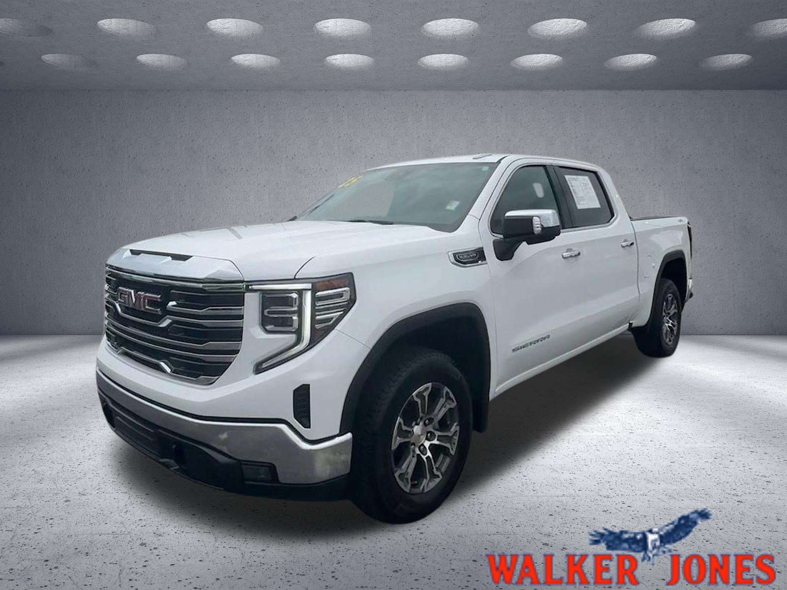2025 GMC Sierra 1500 SLT Crew Cab 4WD