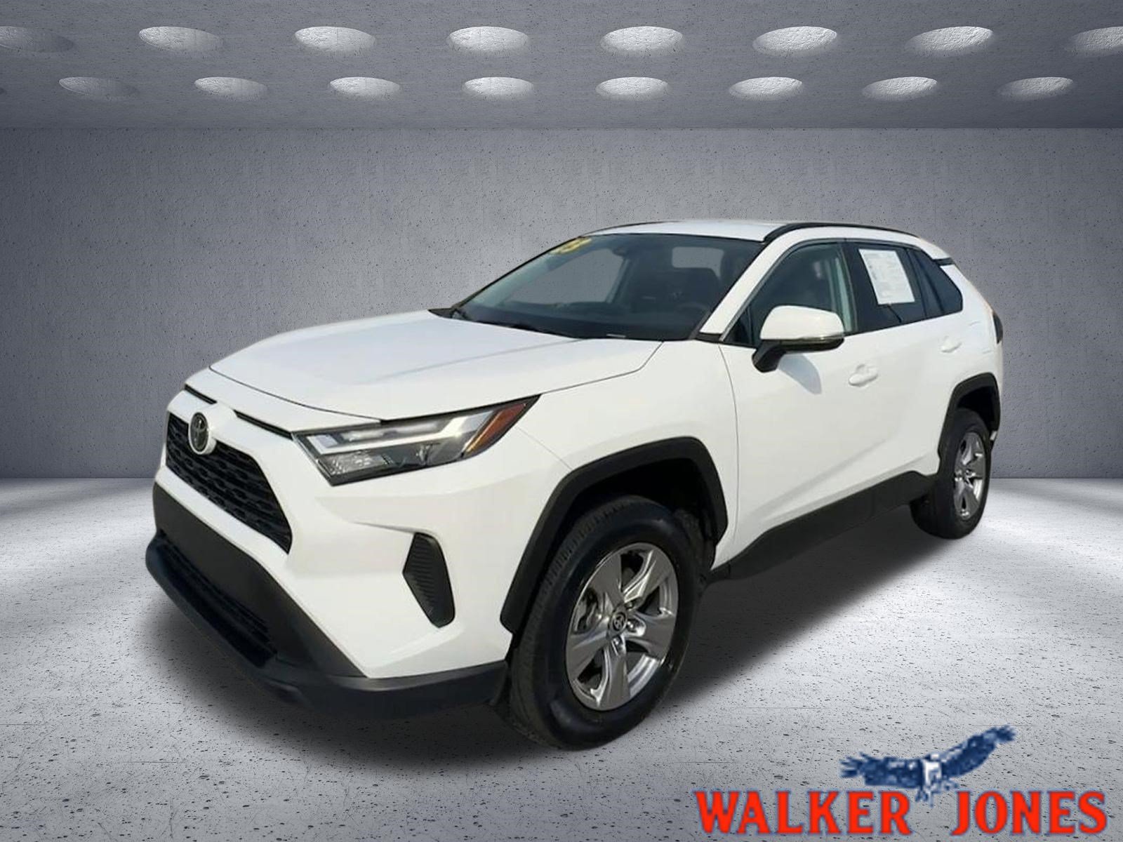 2023 Toyota RAV4 XLE FWD