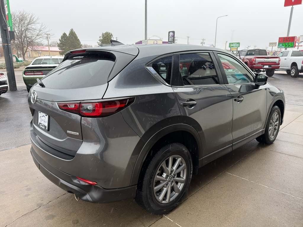 View vehicle photo 5