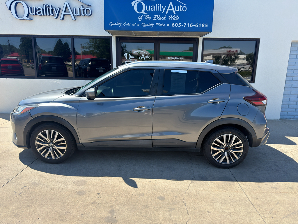 Gray (Gun Metallic) 2021 Nissan Kicks SUV / Crossover Front-Wheel Drive Continuously Variable Transmission