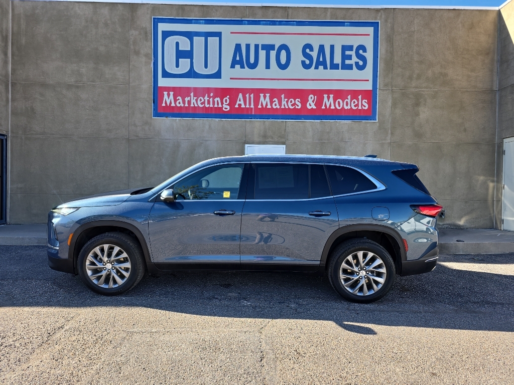 View vehicle photo 7